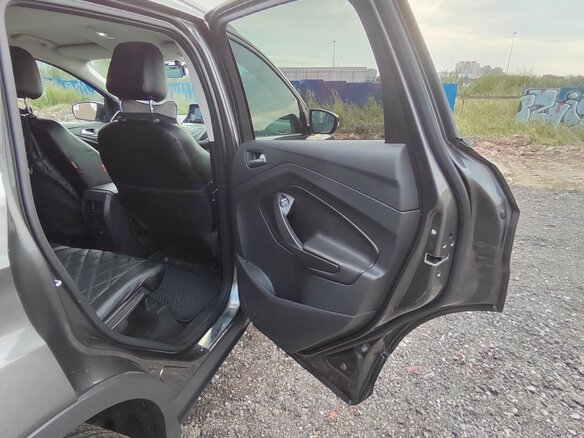 2015 Ford Kuga II, серый, 1055000 рублей - вид 31