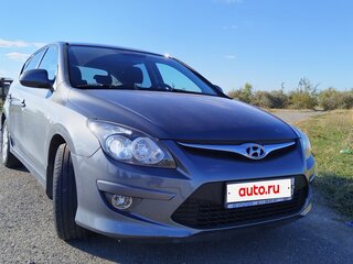 2010 Hyundai i30 I Рестайлинг, серый, 700000 рублей, вид 4