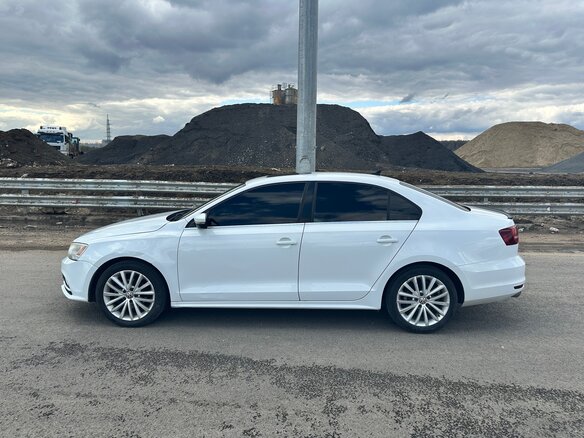 2015 Volkswagen Jetta VI Рестайлинг, белый, 1100000 рублей - вид 13