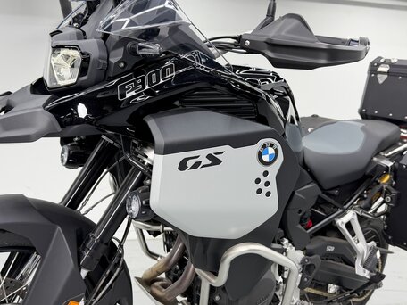 2024 BMW F 900 GS Adventure, серебристый, 2100000 рублей, вид 3