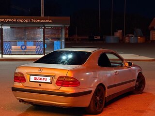 1998 Mercedes-Benz CLK-Класс 230 I (W208), серебристый, 329000 рублей, вид 4