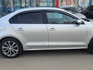 2014 Volkswagen Jetta VI, серебристый, 735000 рублей, вид 2