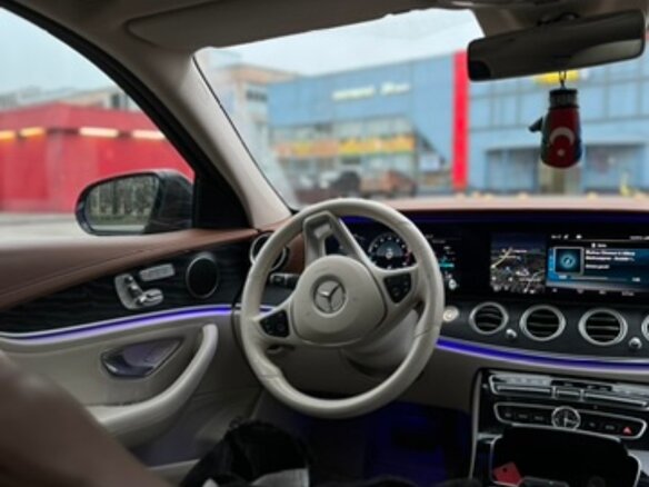 2017 Mercedes-Benz E-Класс 200 V (W213, S213, C238), чёрный, 3300000 рублей - вид 6