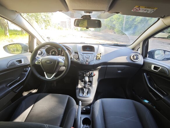 2016 Ford Fiesta Mk6 Рестайлинг, чёрный, 619000 рублей - вид 14