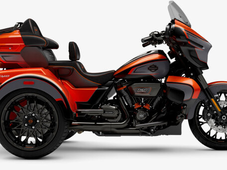 2026 Harley-Davidson CVO Street Glide 3 Limited, красный, 7500000 рублей, вид 5