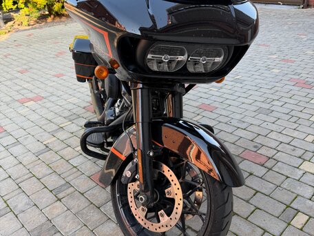 2022 Harley-Davidson Road Glide Special, чёрный, 2600000 рублей, вид 3