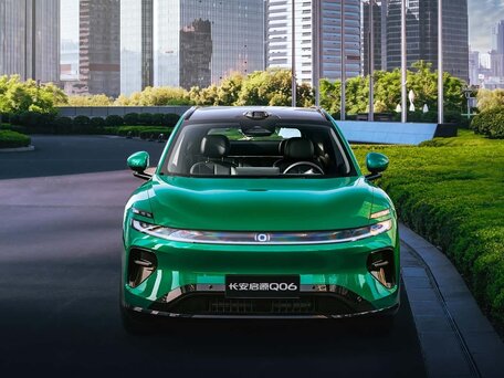 2026 Changan Qiyuan Q06, зелёный, 5499000 рублей, вид 3