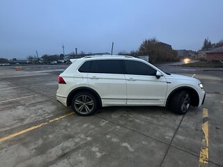 2020 Volkswagen Tiguan II, белый, 3790000 рублей, вид 2