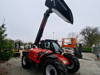 2025 Manitou MLT, красный, 17590000 рублей, вид 5