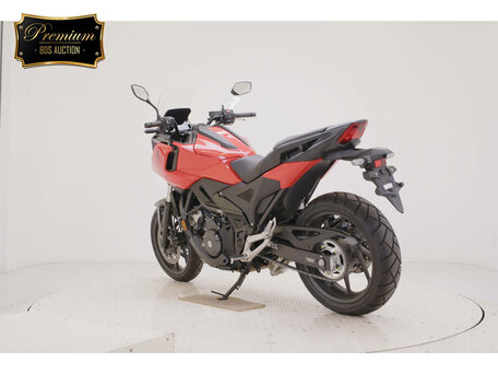 2025 Honda NC 750X, красный, 1076339 рублей, вид 5
