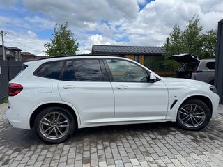 2021 BMW X3 30i xDrive III (G01), белый, 4499000 рублей, вид 3