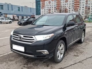 2011 Toyota Highlander II (XU40) Рестайлинг, чёрный, 2400000 рублей, вид 1