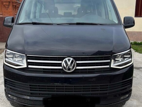 2019 Volkswagen Multivan, чёрный, 4690000 рублей - вид 1