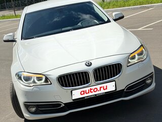 2014 BMW 5 серии 528i xDrive VI (F10/F11/F07) Рестайлинг, белый, 1899999 рублей, вид 3
