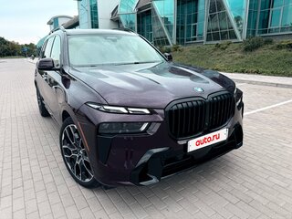 2022 BMW X7 40i I (G07) Рестайлинг, фиолетовый, 7150000 рублей, вид 5