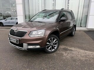 2016 Skoda Yeti I Рестайлинг, коричневый, 1190000 рублей, вид 2
