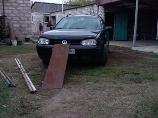 2000 Volkswagen Golf IV, чёрный, 450000 рублей, вид 2