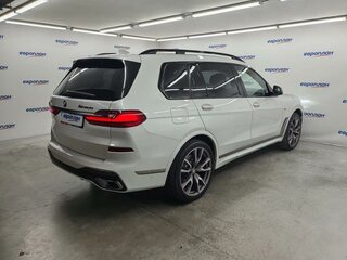 2020 BMW X7 M50d I (G07), белый, 7400000 рублей, вид 3