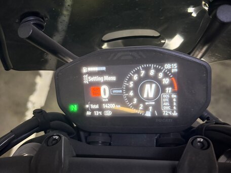 2021 Ducati Monster 937, серый, 975000 рублей, вид 4