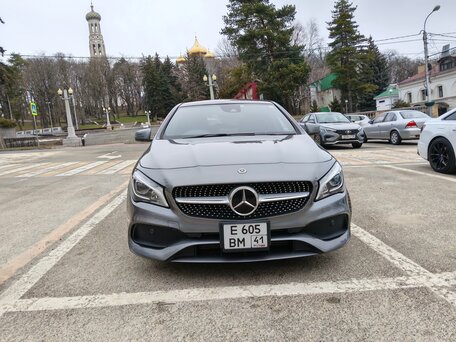 2018 Mercedes-Benz CLA 180 I (C117, X117) Рестайлинг, серый, 2100000 рублей, вид 2