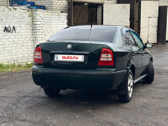 2001 Skoda Octavia I (A4) Рестайлинг, зелёный, 250000 рублей - вид 2