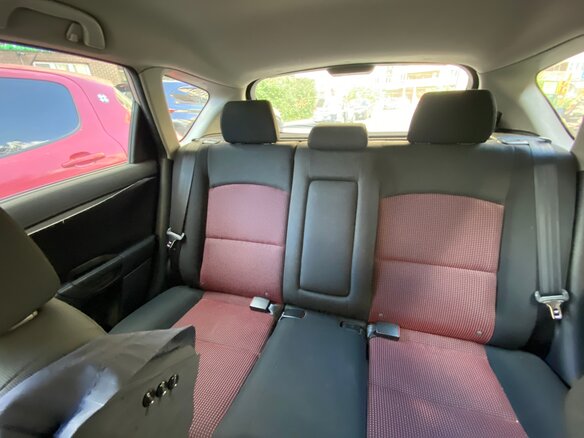 2005 Mazda 3 I (BK), золотистый - вид 1