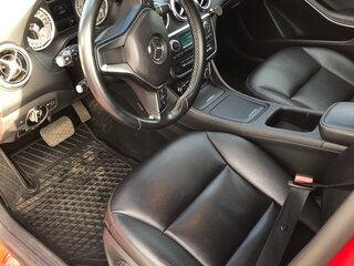 2014 Mercedes-Benz A-Класс 180 III (W176), красный, 1570000 рублей, вид 4