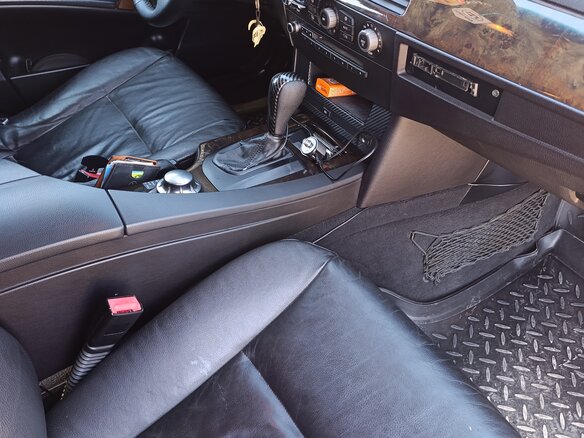2004 BMW 5 серии 525i V (E60/E61), серебристый, 785000 рублей - вид 5