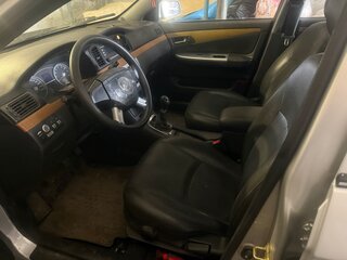 2010 Lifan Solano I (620), серебристый, 300000 рублей, вид 2