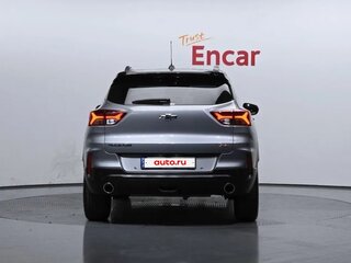 2024 Chevrolet TrailBlazer III Рестайлинг, серый, 1990000 рублей, вид 4