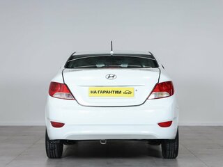 2011 Hyundai Solaris I, белый, 899000 рублей, вид 5