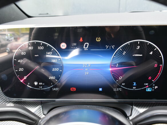 2024 Mercedes-Benz V-Класс Long 300 d длинный III (W447) Рестайлинг 2, чёрный, 12690000 рублей - вид 11