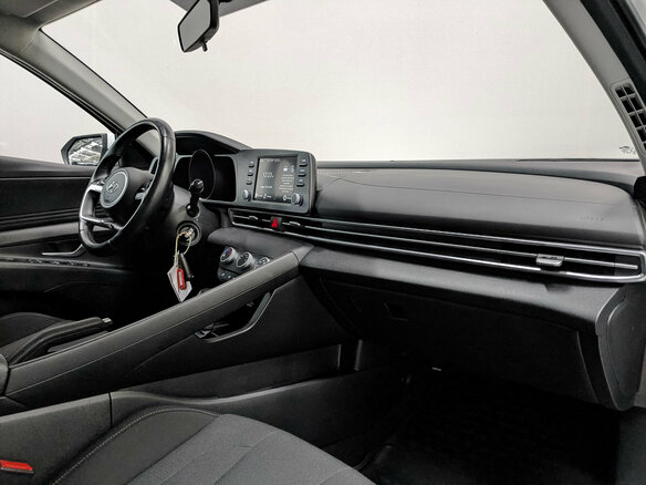 2021 Hyundai Elantra VII (CN7), белый, 1825000 рублей - вид 12