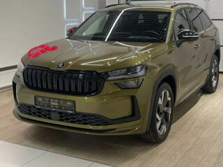 2025 Skoda Kodiaq II, золотистый, 6190000 рублей, вид 2