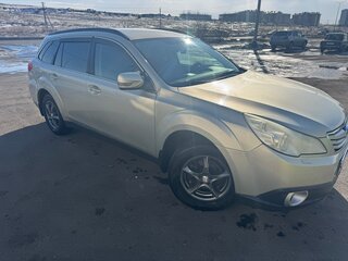 2011 Subaru Outback IV, золотистый, 1200000 рублей, вид 3