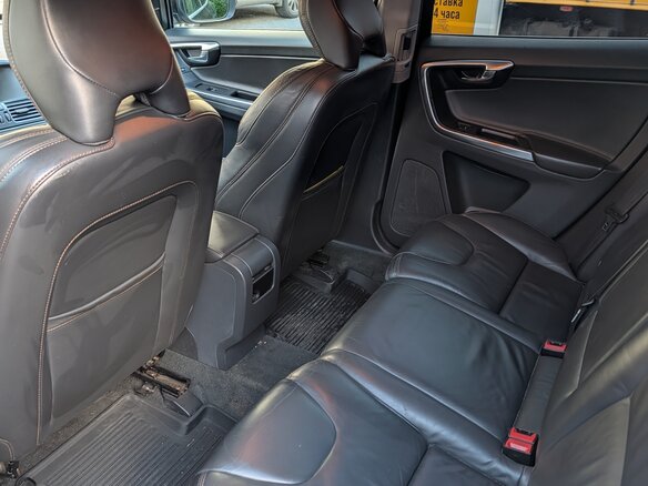 2014 Volvo XC60 I Рестайлинг, чёрный, 2300000 рублей - вид 10