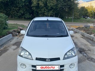 2002 Daihatsu YRV I Рестайлинг, белый, 380000 рублей, вид 1