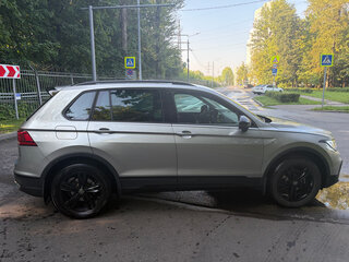 2022 Volkswagen Tiguan II Рестайлинг, серый, 3150000 рублей, вид 4