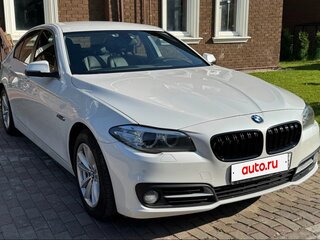 2016 BMW 5 серии 528i xDrive VI (F10/F11/F07) Рестайлинг, белый, 2220000 рублей, вид 3