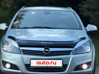 2013 Opel Astra H Рестайлинг, серебристый, 950000 рублей, вид 3