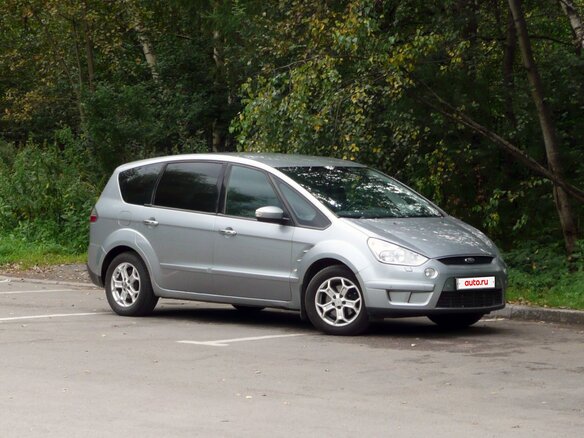 2008 Ford S-MAX I, серебристый, 930000 рублей