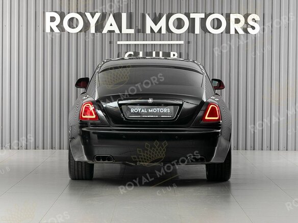 2020 Rolls-Royce Wraith Black Badge, чёрный, 32800000 рублей - вид 3