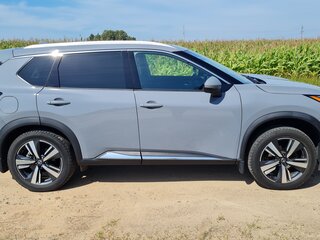 2020 Nissan Rogue III, серый, 2460000 рублей, вид 4