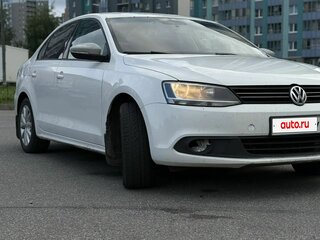 2012 Volkswagen Jetta VI, белый, 585000 рублей, вид 3
