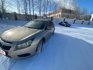 2011 Chevrolet Cruze I, бежевый, 550000 рублей, вид 1