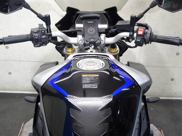 2017 Yamaha MT-10SP, чёрный, 995000 рублей - вид 6
