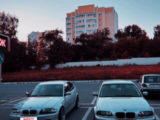 1998 BMW 3 серии 320i IV (E46), серебристый, 650000 рублей, вид 4