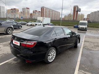 2017 Toyota Camry VII (XV50) Рестайлинг, чёрный, 1650000 рублей, вид 3