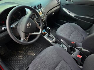 2015 Hyundai Solaris I Рестайлинг, пурпурный, 1300000 рублей, вид 2