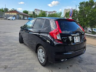 2018 Honda Fit III Рестайлинг, чёрный, 1180000 рублей, вид 4